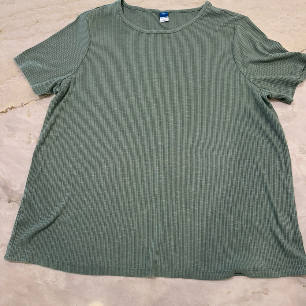 Ribbed Short-Sleeve Tee in Sage Green - Women's Casual Top